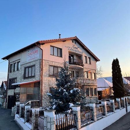 Casa Zana Buna Gherla Ngoại thất bức ảnh