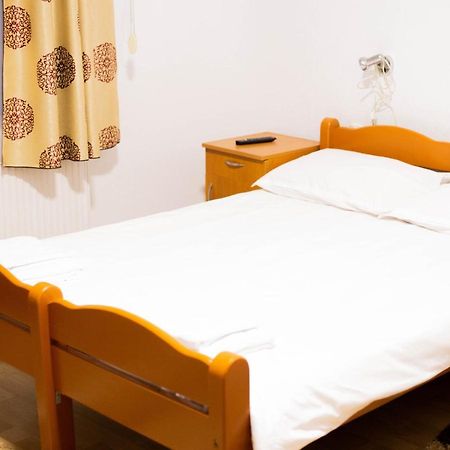 Casa Zana Buna Gherla Ngoại thất bức ảnh