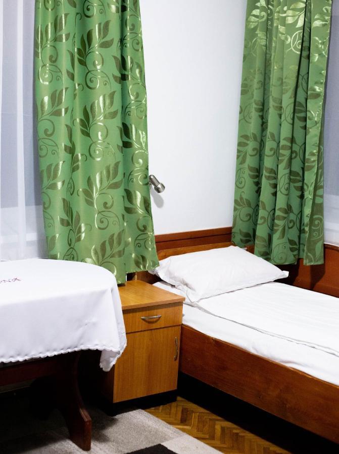 Casa Zana Buna Gherla Ngoại thất bức ảnh