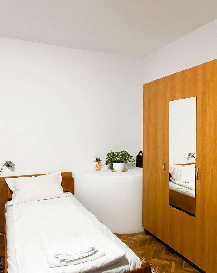 Casa Zana Buna Gherla Ngoại thất bức ảnh