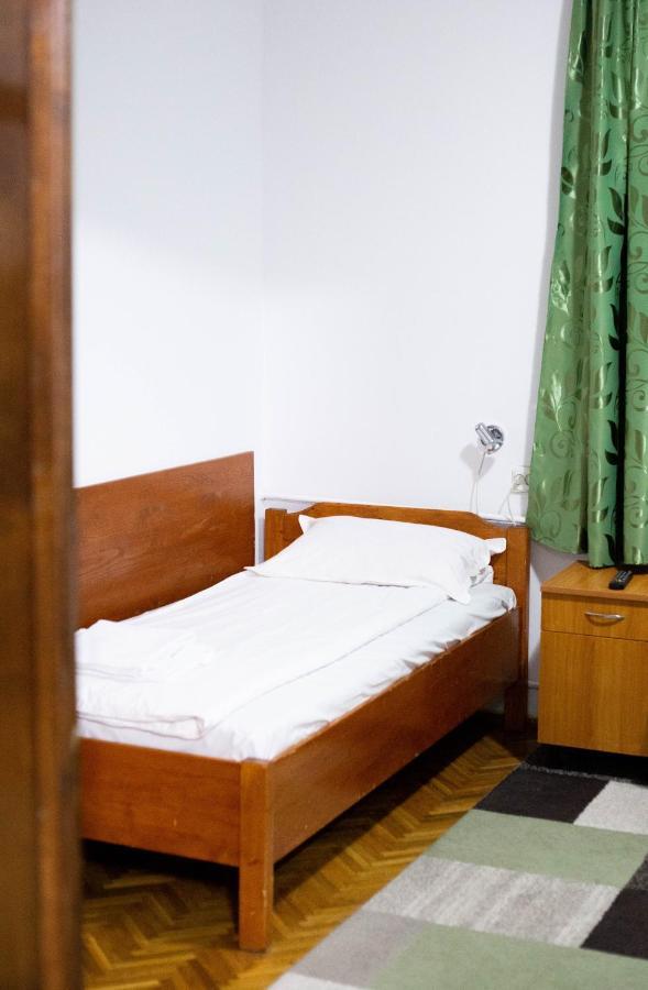Casa Zana Buna Gherla Ngoại thất bức ảnh